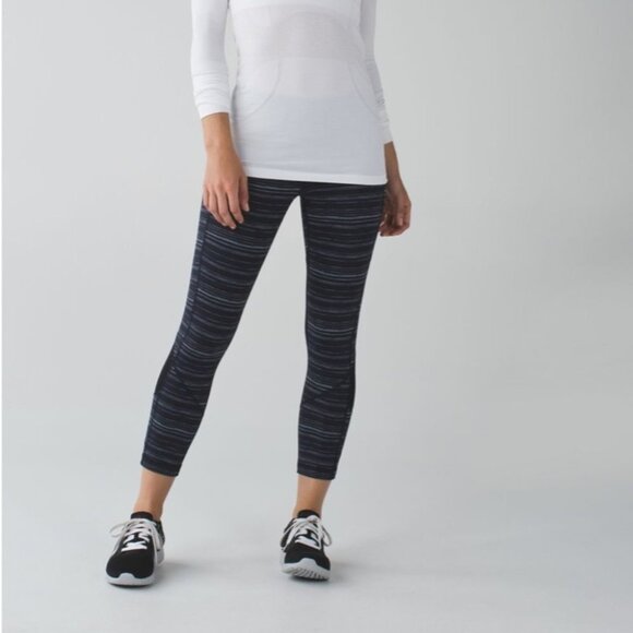 Lululemon Pace Rival Run Crop Leggings Cyber Stripe Naval Blue Black - Picture 1 of 16